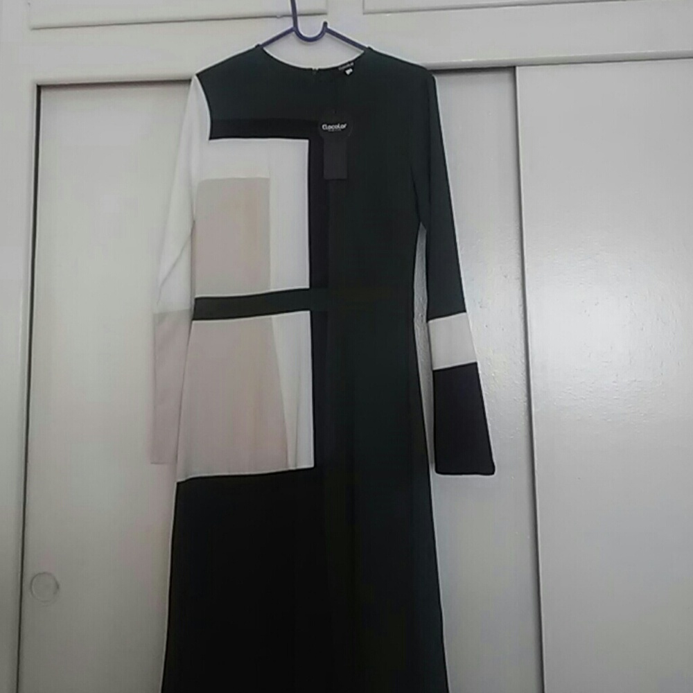 Green/Tan/Black Nice multi color dress.